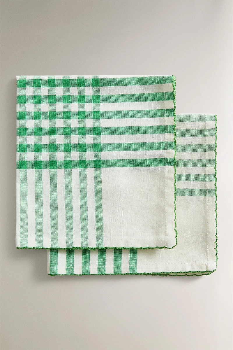 SET OF DYED COTTON CHECK NAPKINS (SET OF 2)