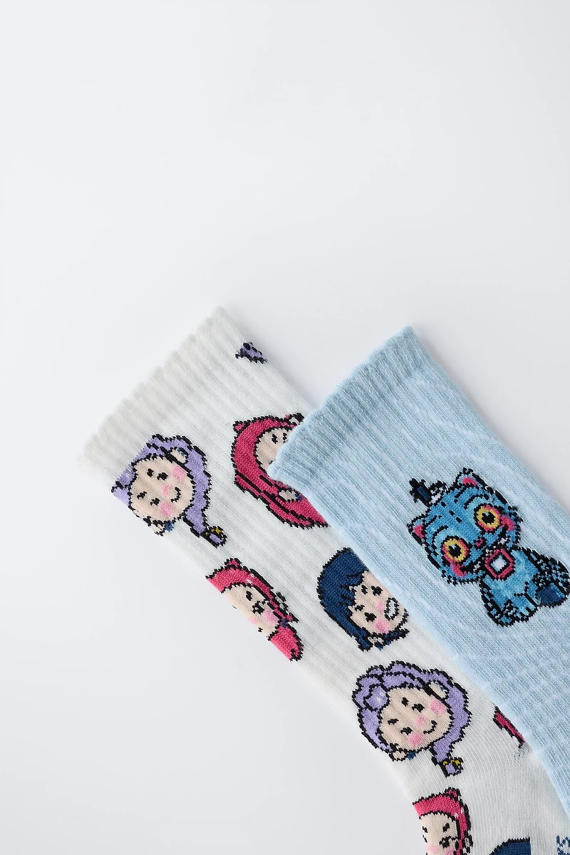 LOT DE DEUX CHAUSSETTES MI-Hautes KPOP DEMON HUNTERS™ NETFLIX ©