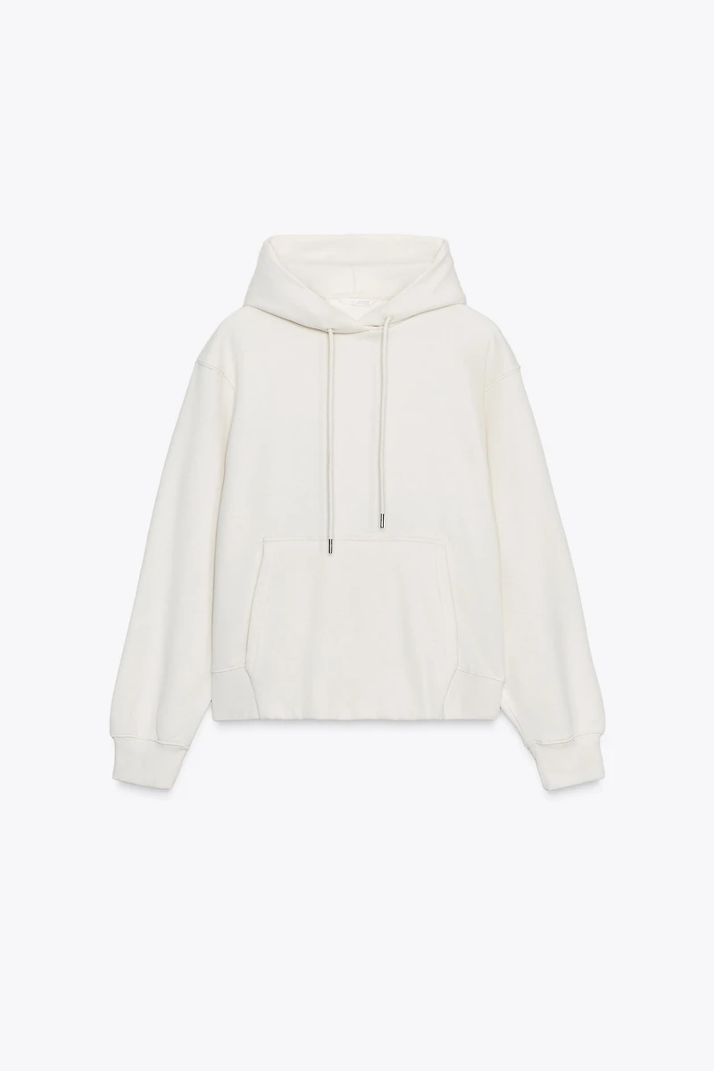BASIC HOODIE SWEATSHIRT
