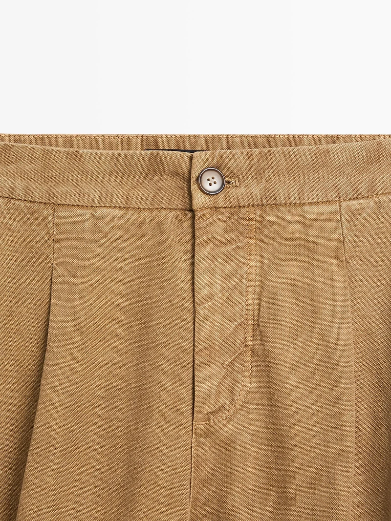 Relaxed fit high-waist trousers