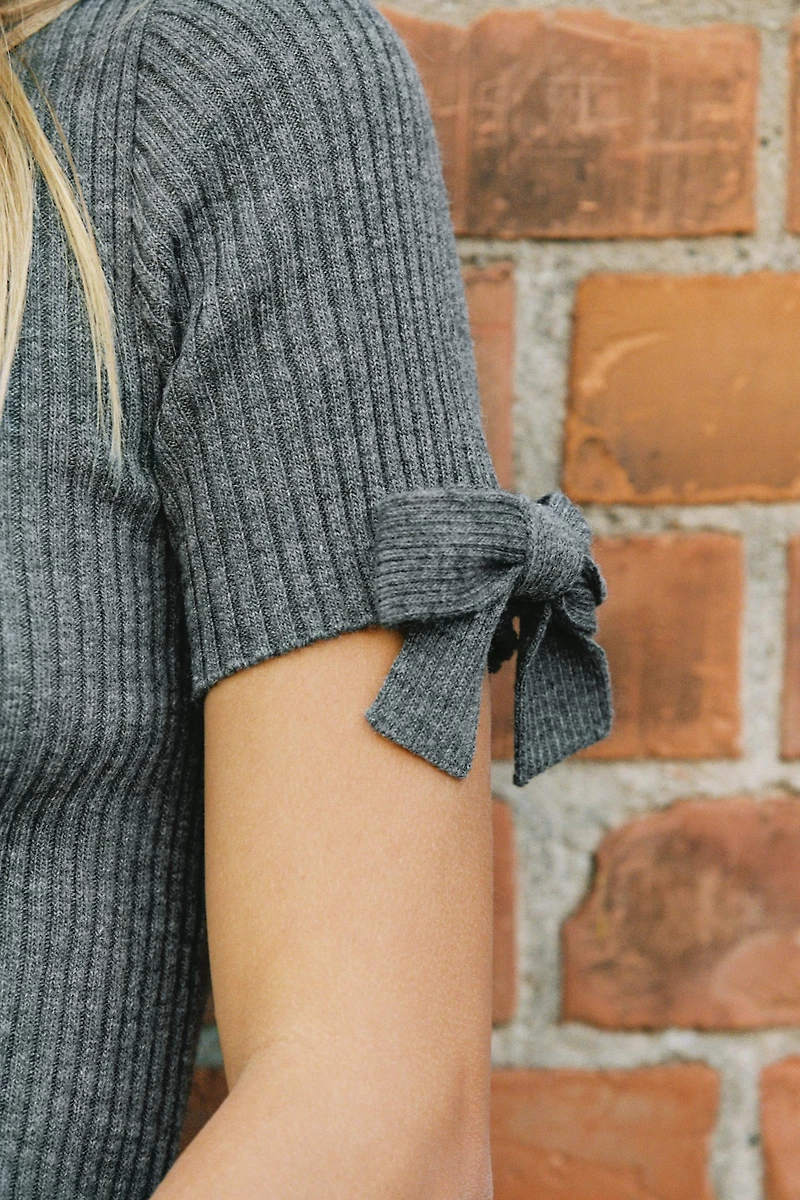 RIBBED KNIT SWEATER WITH BOWS