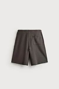 WASHED WAFFLE KNIT JOGGER SHORTS