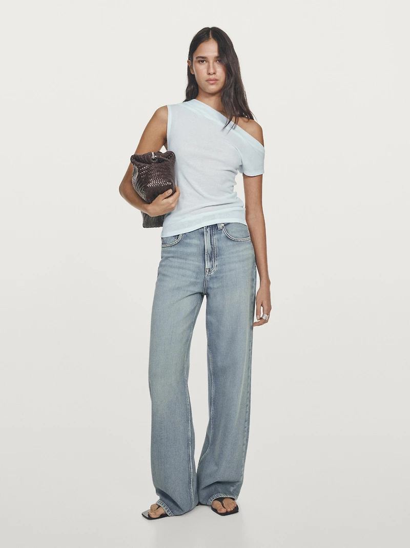 Top asymétrique sans manches