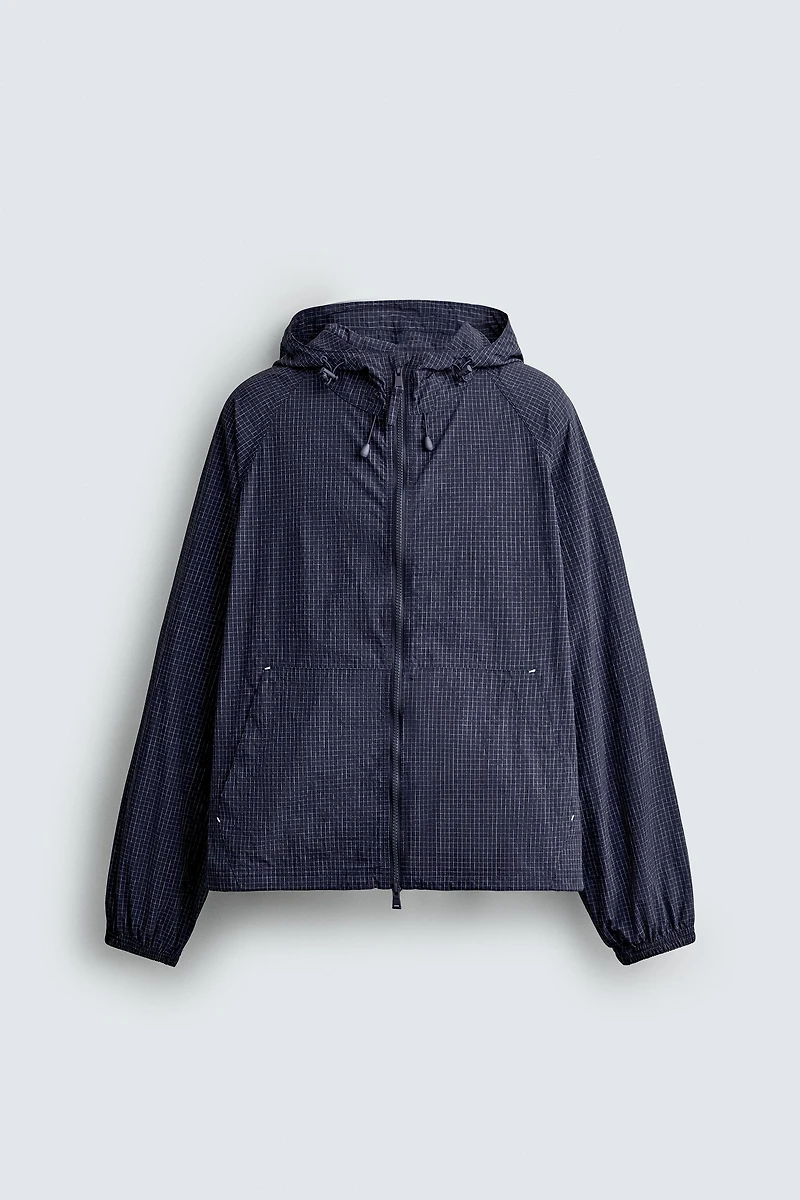 HOODIE WINDBREAKER JACKET