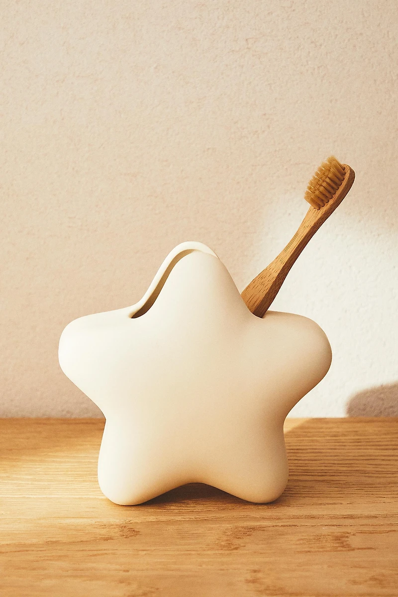 CHILDREN'S STAR TOOTHBRUSH HOLDER