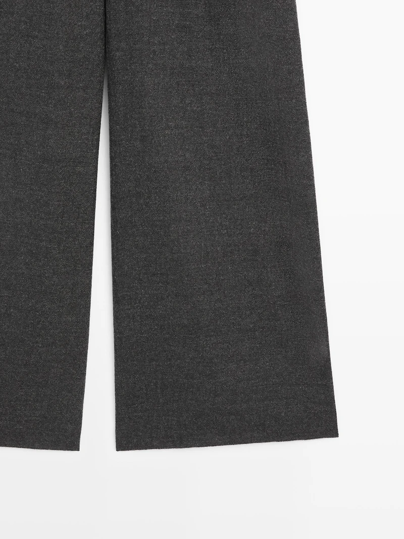 100% wool wide-leg textured trousers