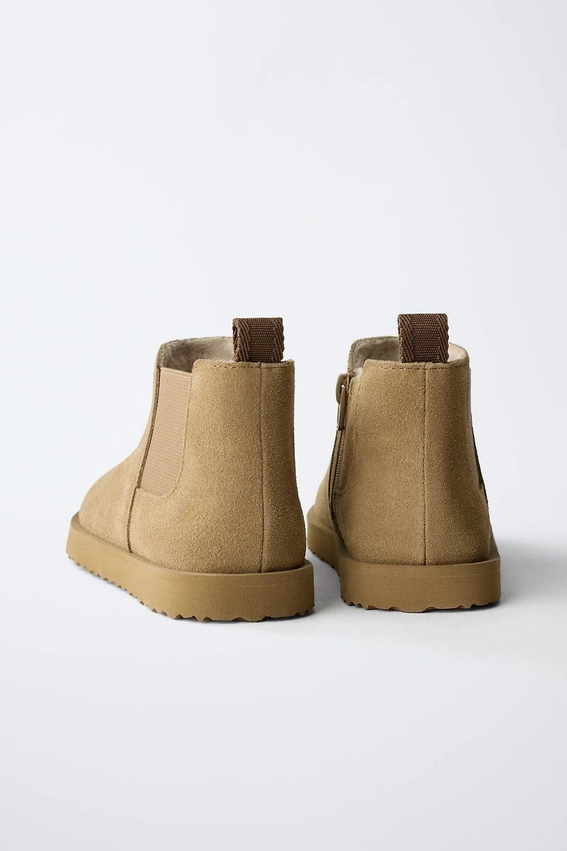LEATHER ANKLE BOOTS