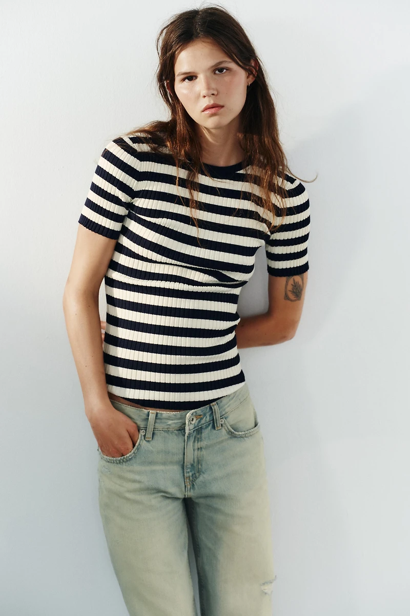 STRIPED RIBBED KNIT TOP