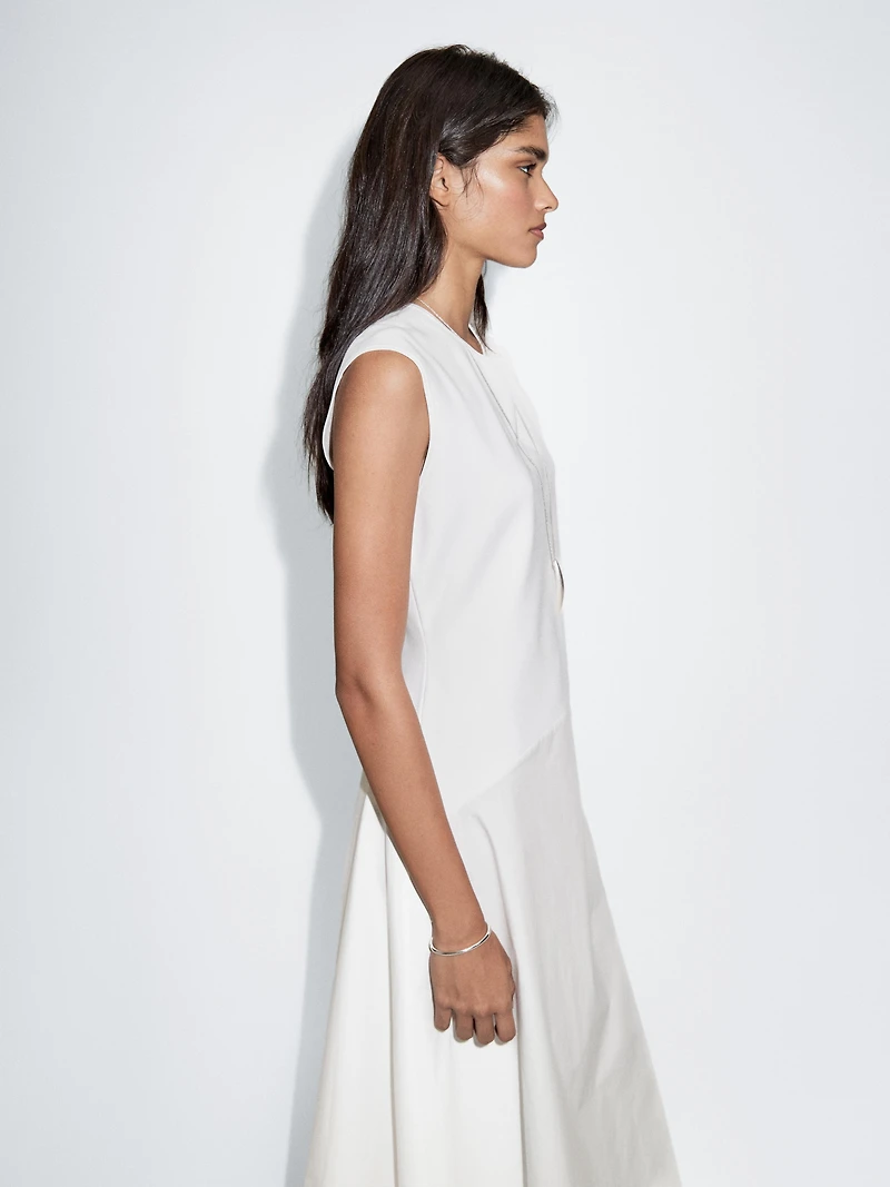 Robe longue contrastante sans manches