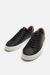 BASIC SNEAKER