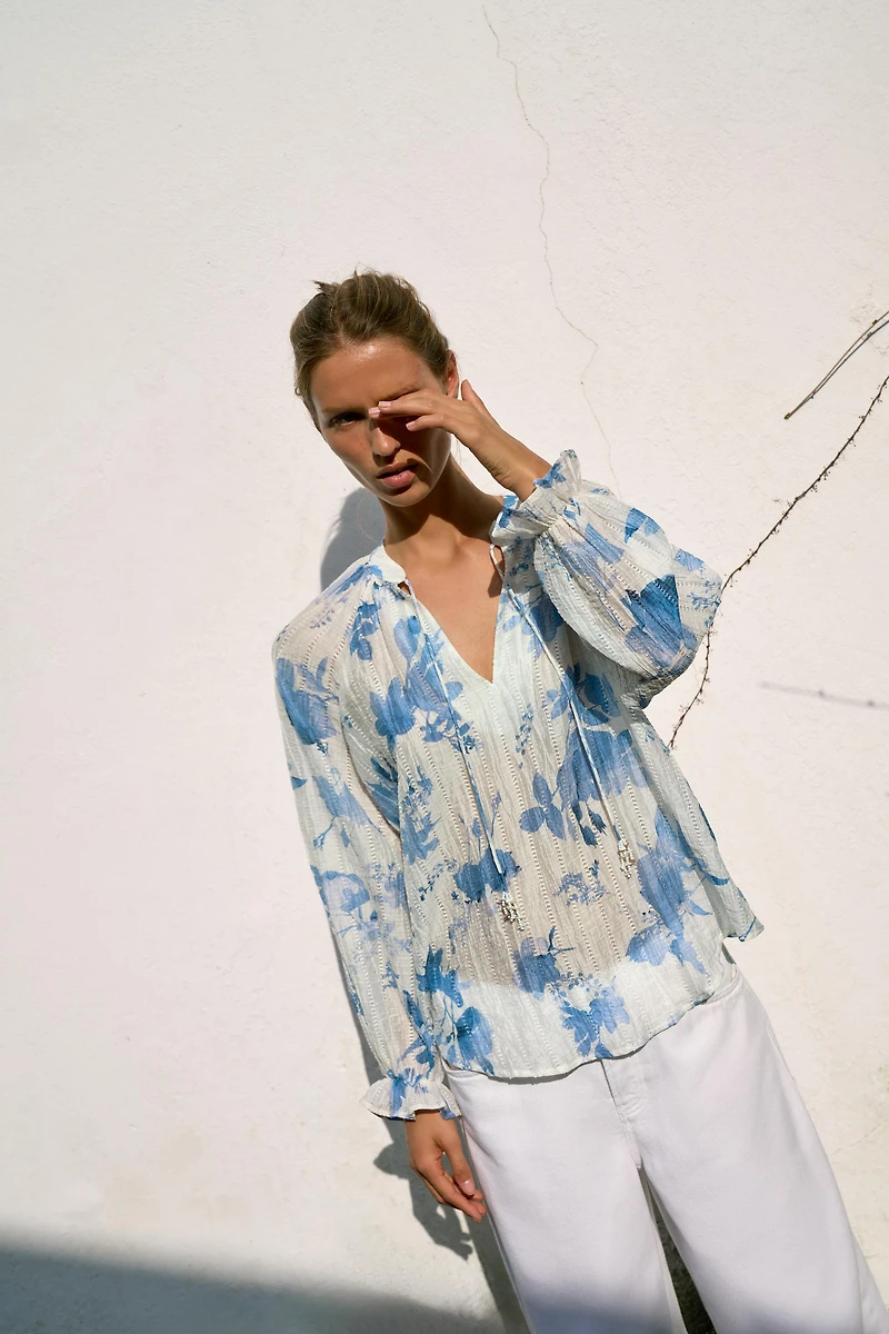 BEADED FLORAL PRINT SHIRT