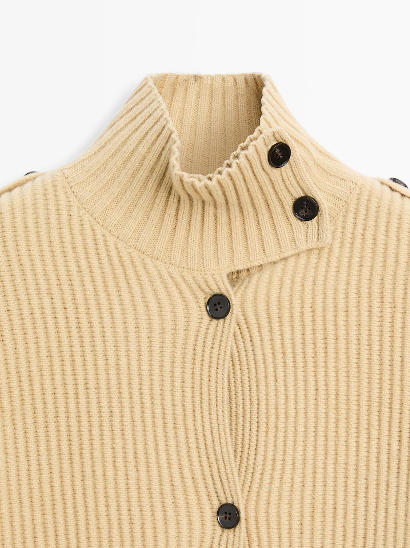 Cardigan en maille 100 % laine à col roulé