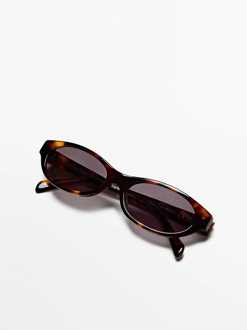 Narrow tortoiseshell-effect sunglasses