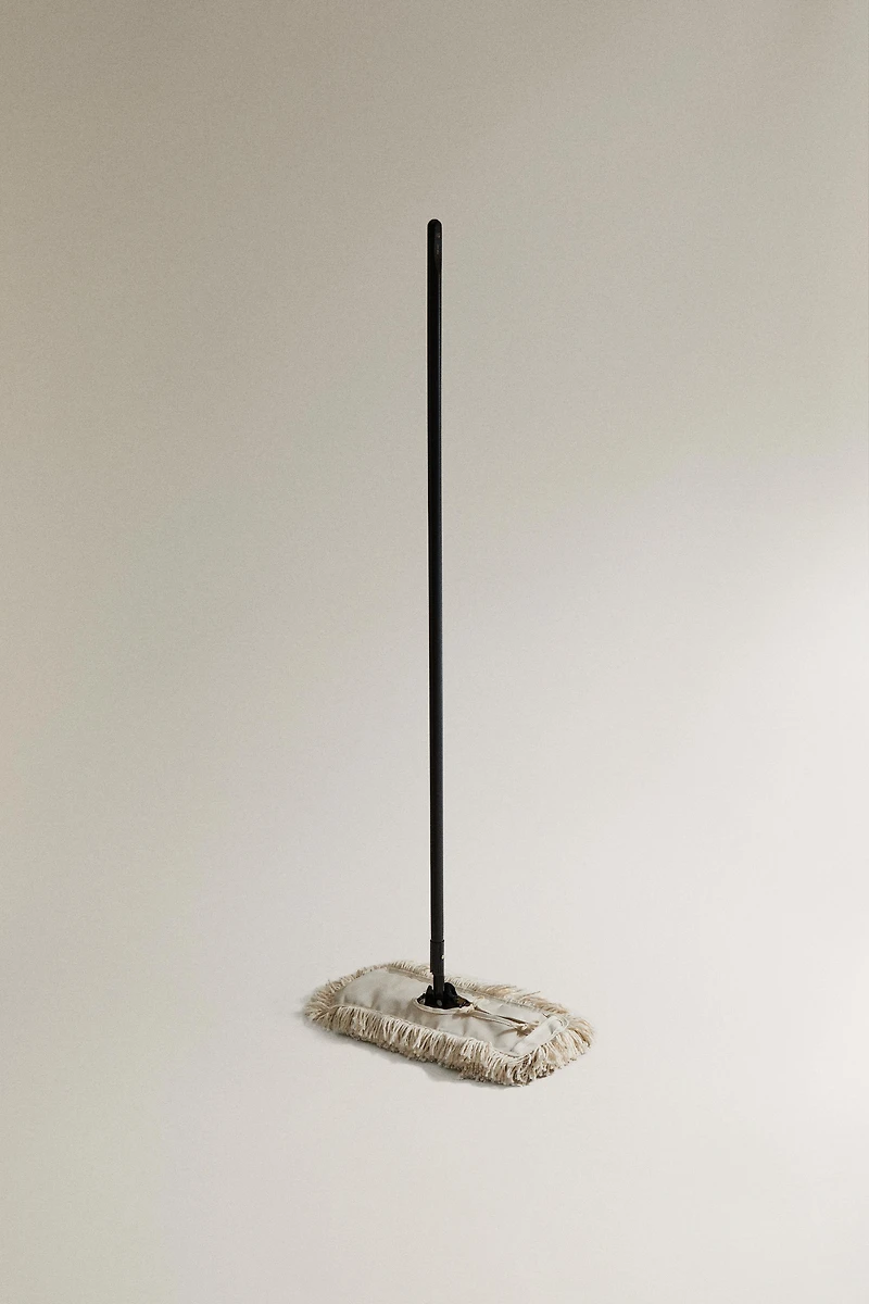 WOODEN CLEANING MOP