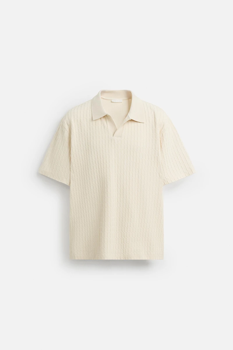 TEXTURED POLO