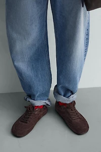 LEATHER SNEAKERS