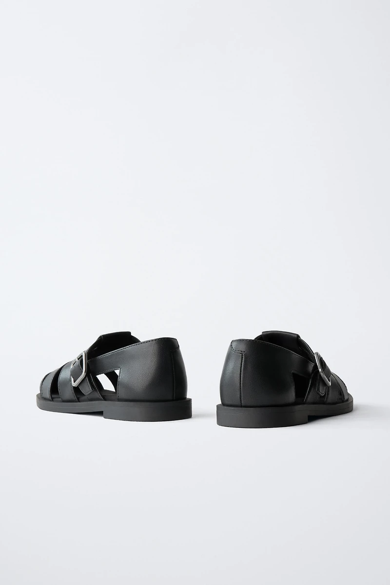 BUCKLED FISHERMAN SANDALS