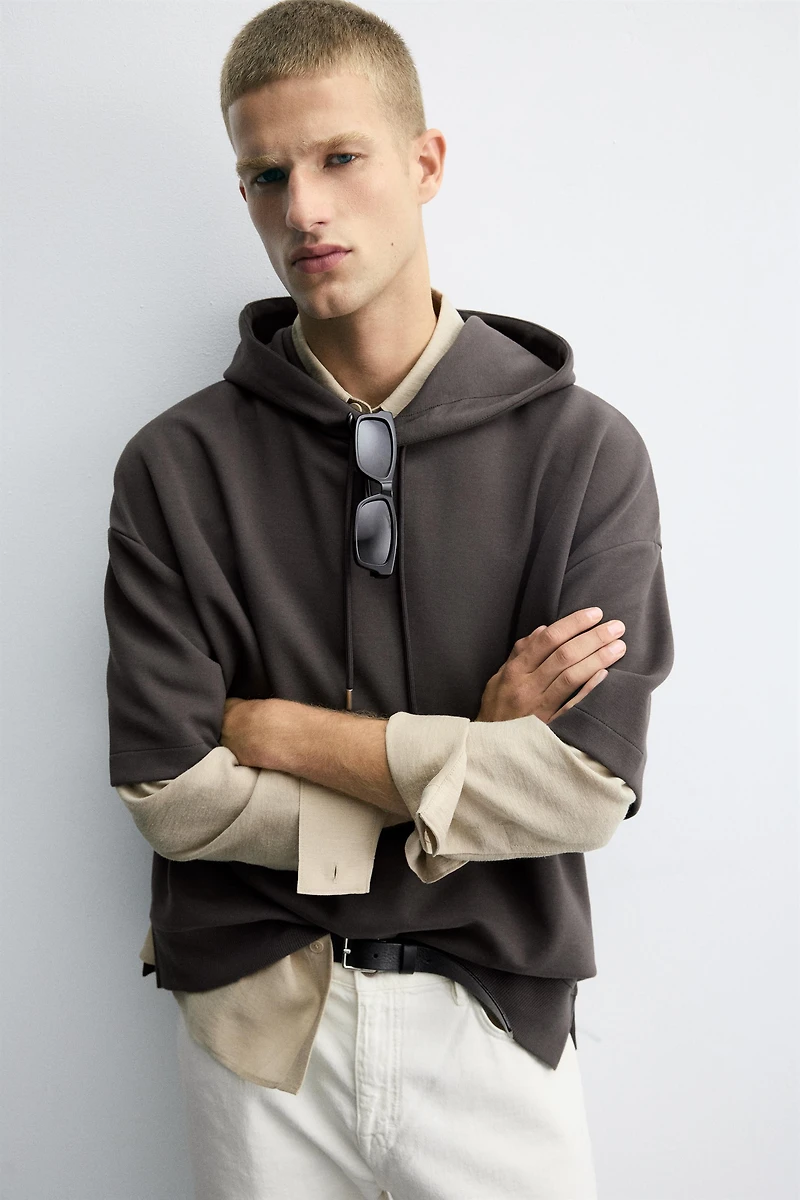 SWEAT INTERLOCK CAPUCHE ÉTIQUETTE