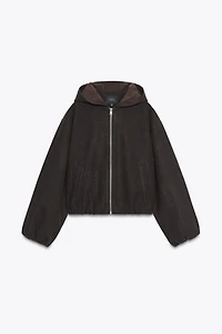 BLOUSON À CAPUCHE ET BAS ÉLASTIQUE