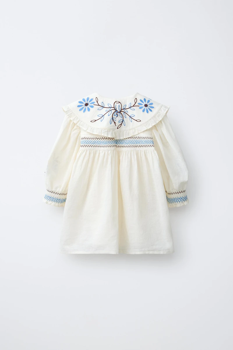 CHEMISE COL CLAUDINE FLEURS BRODÉES