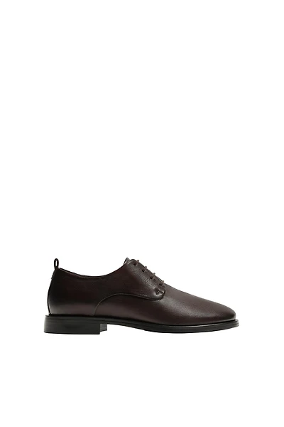 CHAUSSURES CHIC EN CUIR