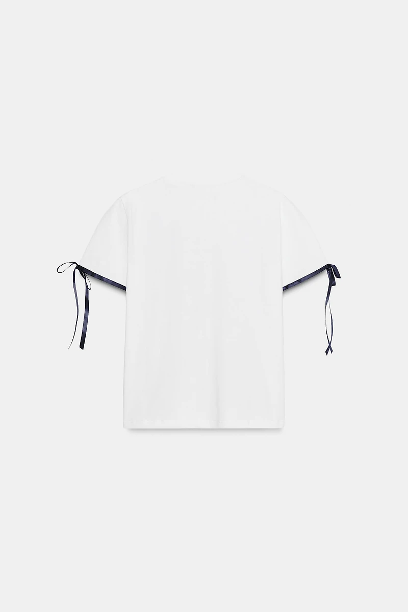 CONTRAST BOW T-SHIRT