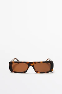 Rectangular sunglasses