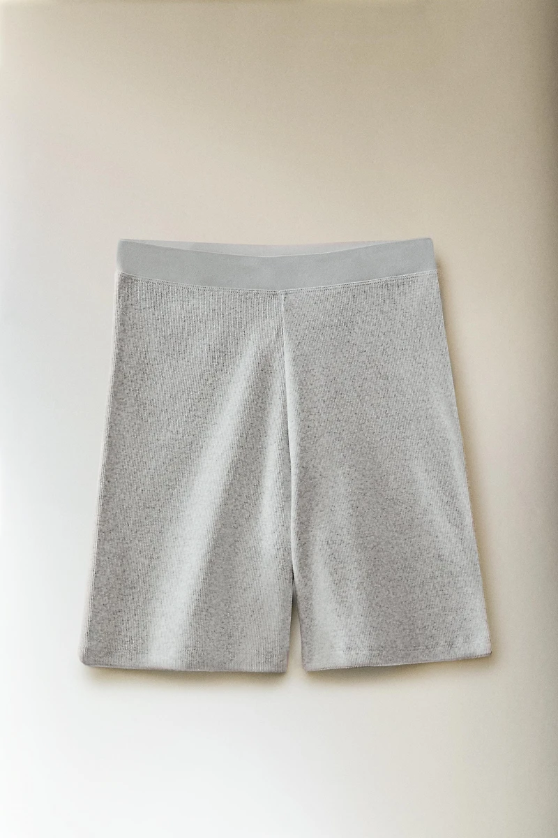 SHORT CÔTELÉ