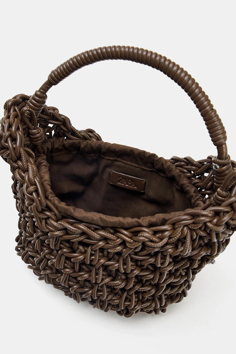 TOPSTITCHED WOVEN HANDBAG