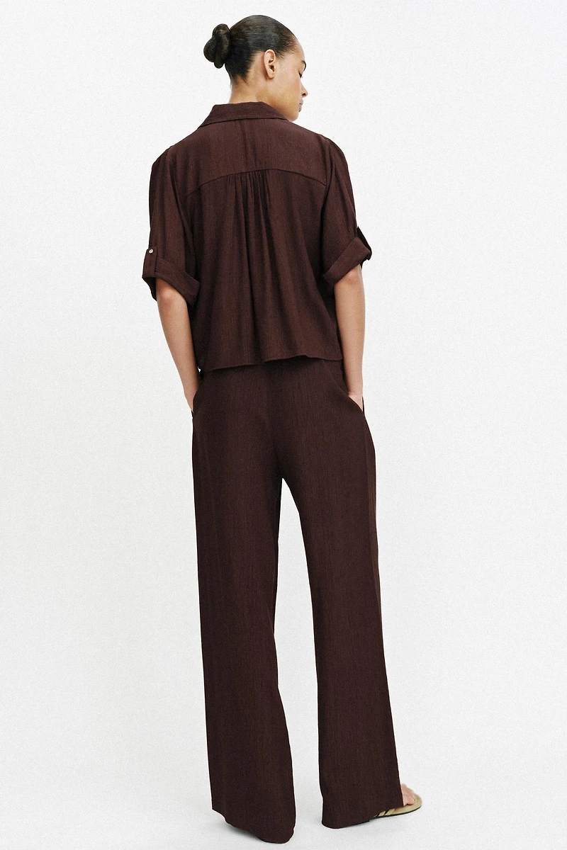 FLOWY SHORT SLEEVE SHIRT