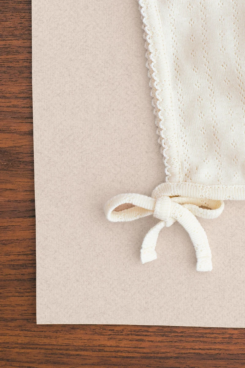 ZARA TIMELESS - POINTELLE KNIT BONNET