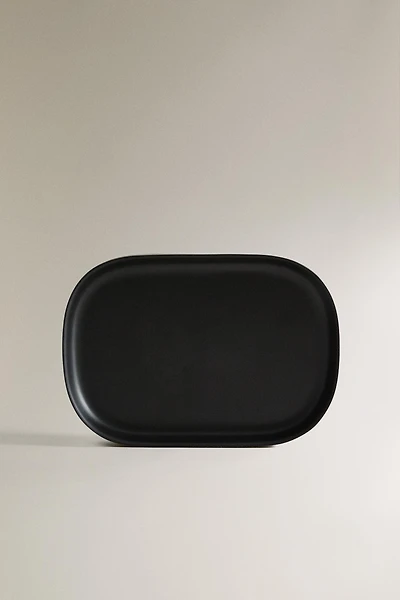 BLACK RESIN TRAY