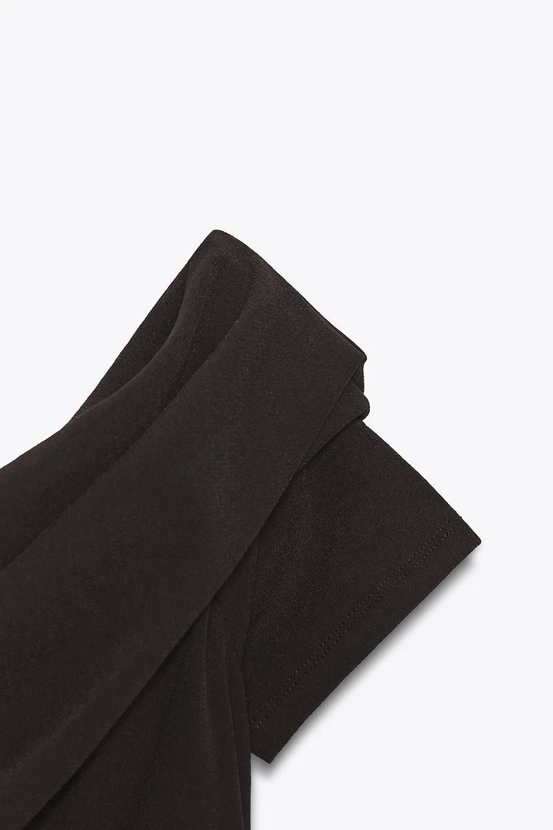 ASYMMETRIC RUCHED TOP