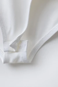 BODY POLIAMIDE CUT OUT