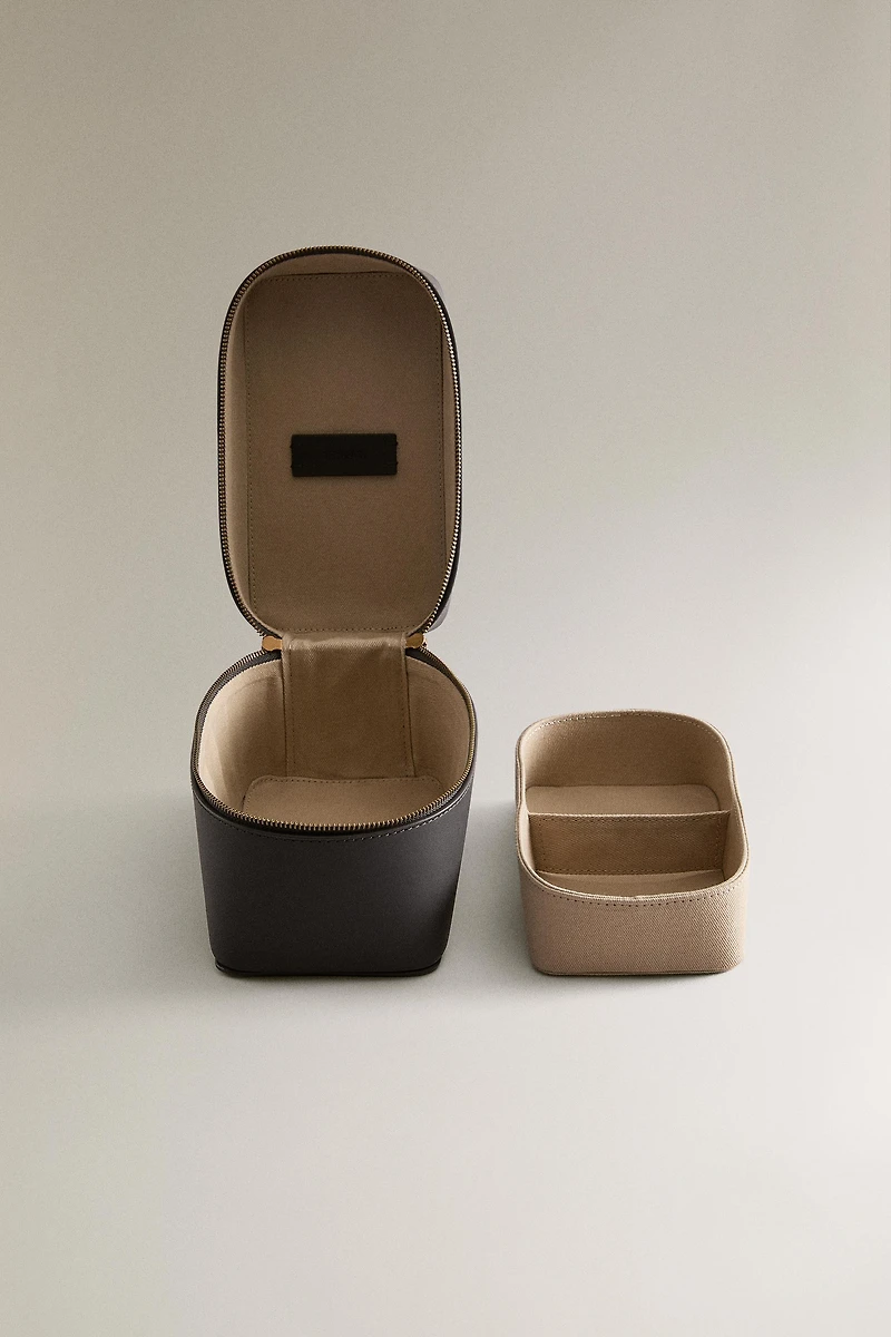 COFFRET À BIJOUX DE VOYAGE EN CUIR