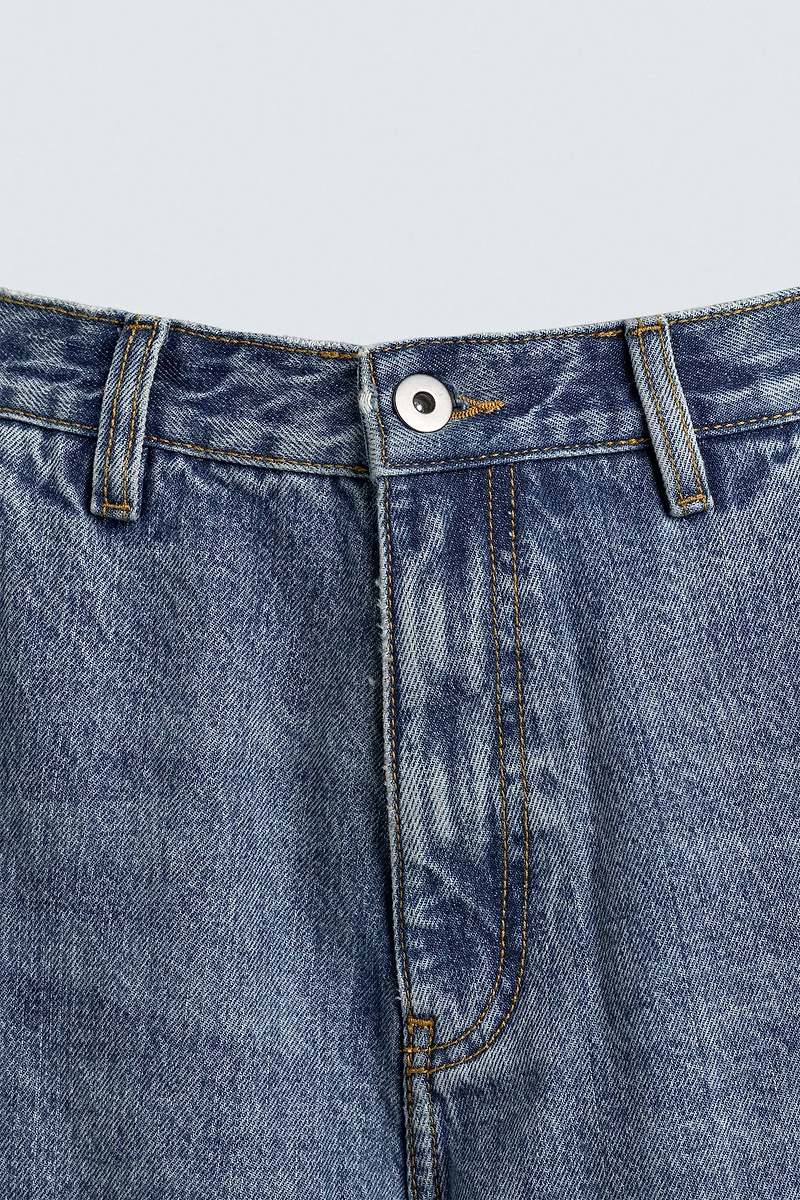 RELAXED FIT CARPENTER POCKET JEANS