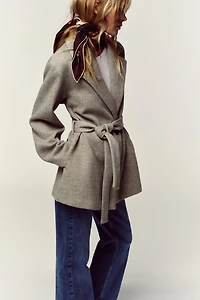 SOFT BELTED BLAZER