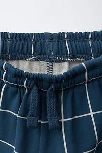 SHORT IMPRIMÉ À CARREAUX