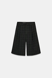 LONG PLAID PLEATED SHORTS