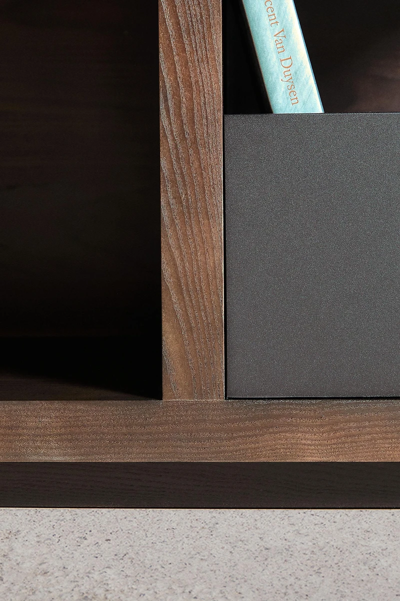 LIBRARY SYSTEM 01