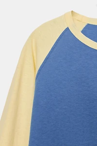 LONG SLEEVE RAGLAN T-SHIRT