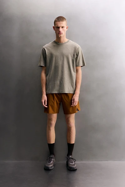 PRINTED GRAPHIC RUNNING T-SHIRT