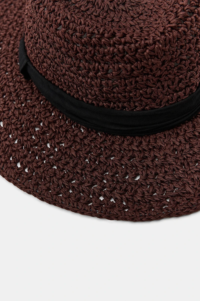 CONTRAST BAND HAT