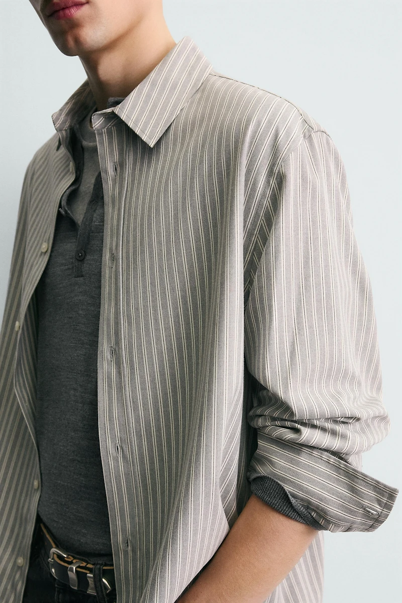 RELAXED FIT STRIPED SHIRT
