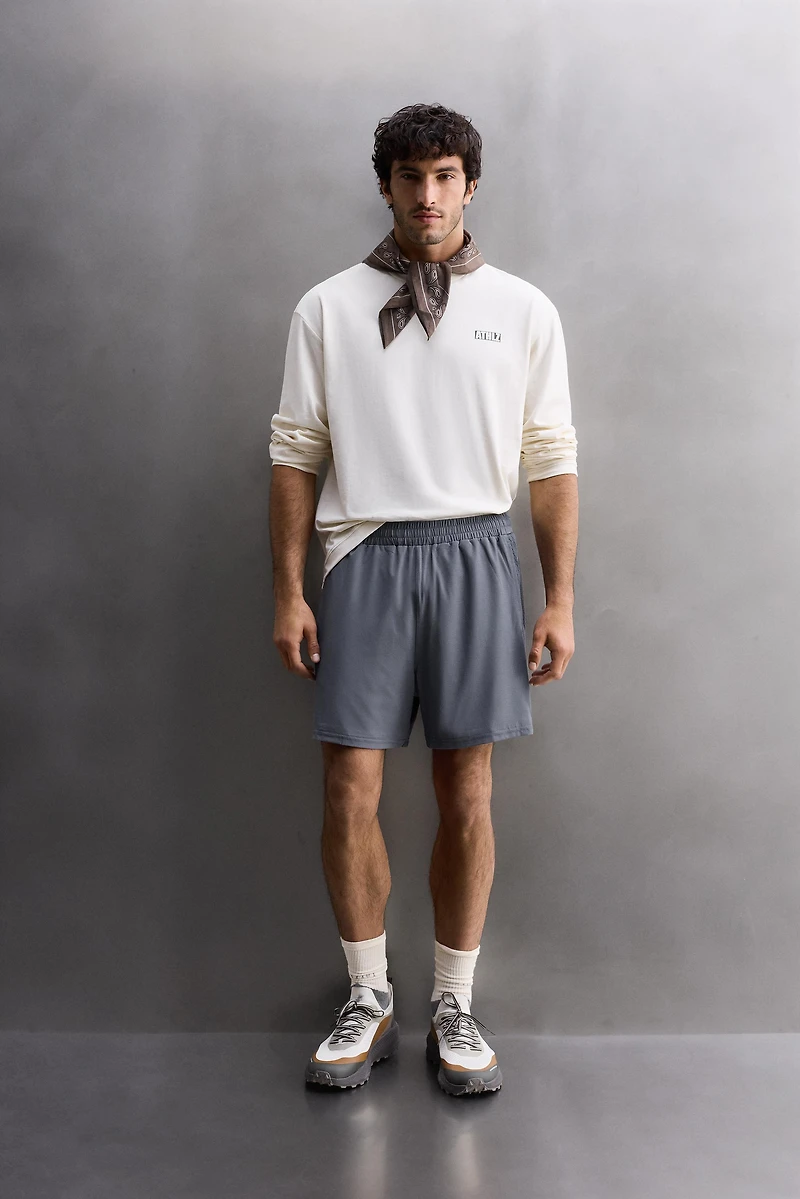 SHORT PERFORÉ BIMATIÈRE