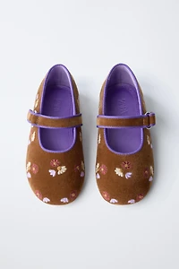EMBROIDERED BALLET FLATS