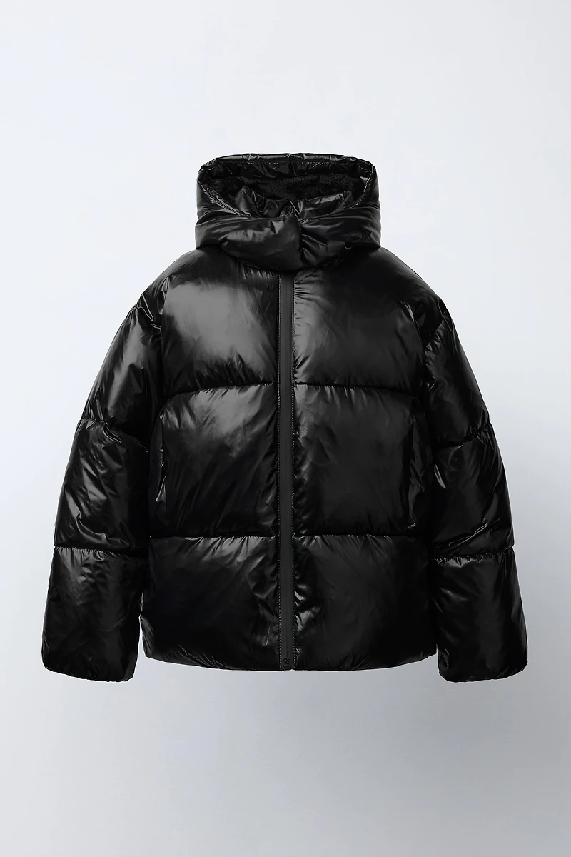 SHINY HOODED PUFFER JACKET WITH FAUX FUR LINING