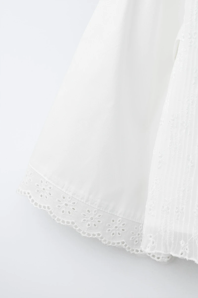 PLEATED LACE TOP