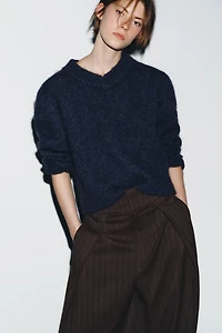 BALLOON STRIPED PLEATED PANTS