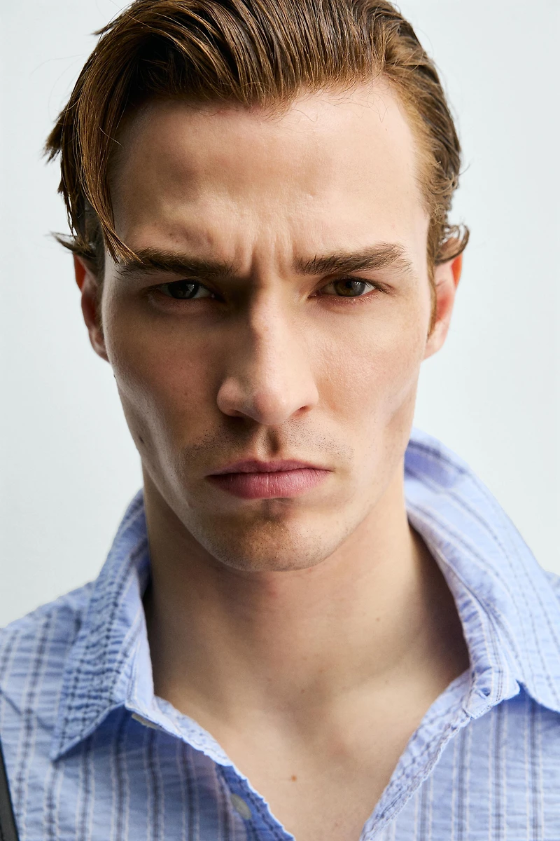 WRINKLED STRIPED SHIRT